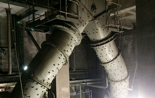 江河機(jī)械雙金屬耐磨鋼具有耐磨、耐腐蝕等