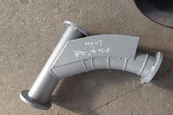 90&deg;雙金屬復合耐磨帶背包彎頭φ180